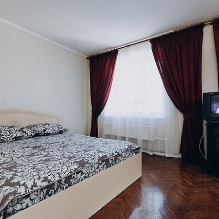 Apartment Centr neer Manufaktura on Kharkovskaya Sumy Bagian luar foto