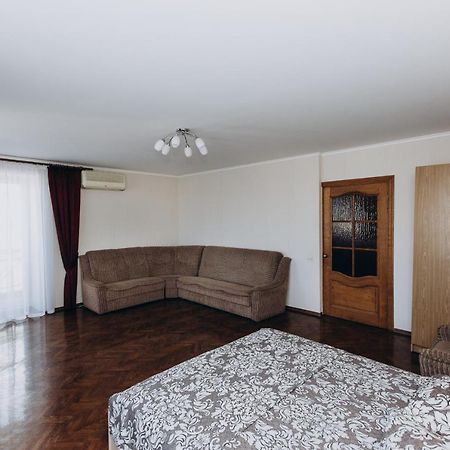 Apartment Centr neer Manufaktura on Kharkovskaya Sumy Bagian luar foto