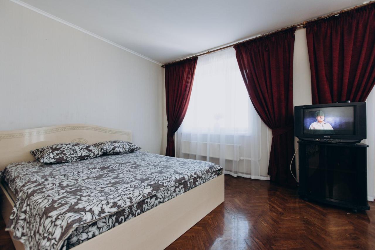 Apartment Centr neer Manufaktura on Kharkovskaya Sumy Bagian luar foto