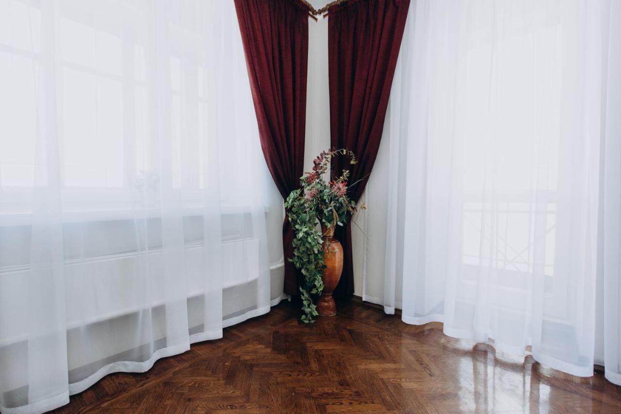 Apartment Centr neer Manufaktura on Kharkovskaya Sumy Bagian luar foto